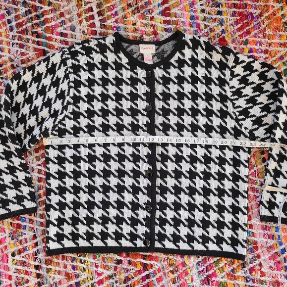 Vintage Crystal Kobe Houndstooth Cardigan - Picture 8 of 9